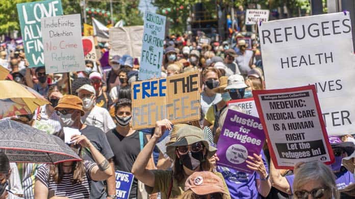 We say: stop this detention centre ‘torture’